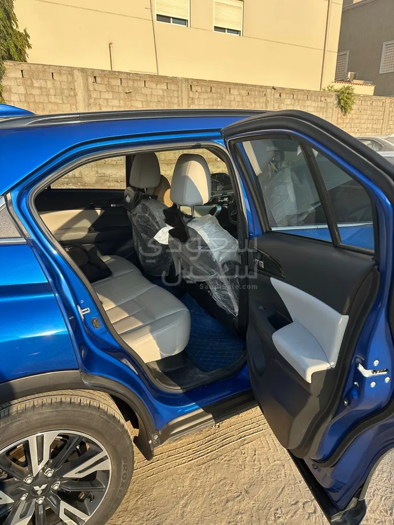 2024 متسوبيشي اكليبس كروس