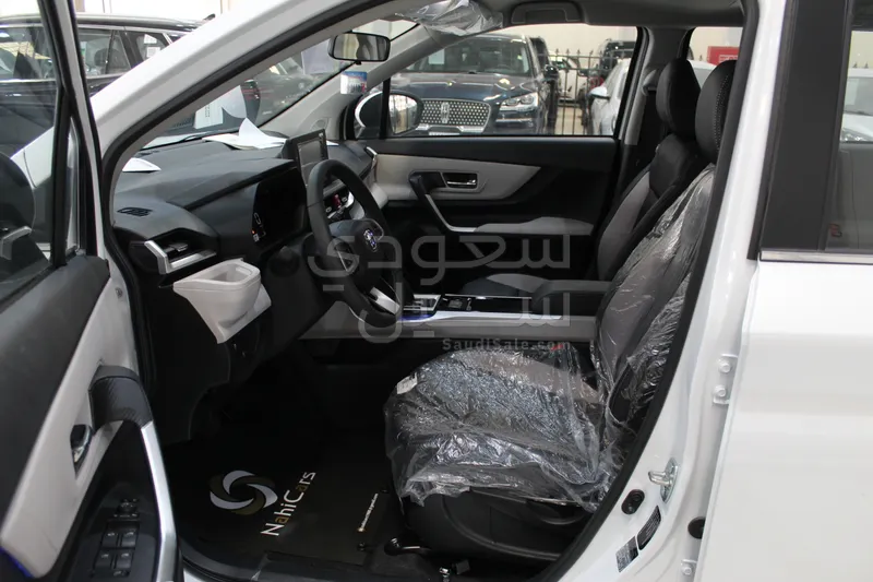 2025 تويوتا فيلوز