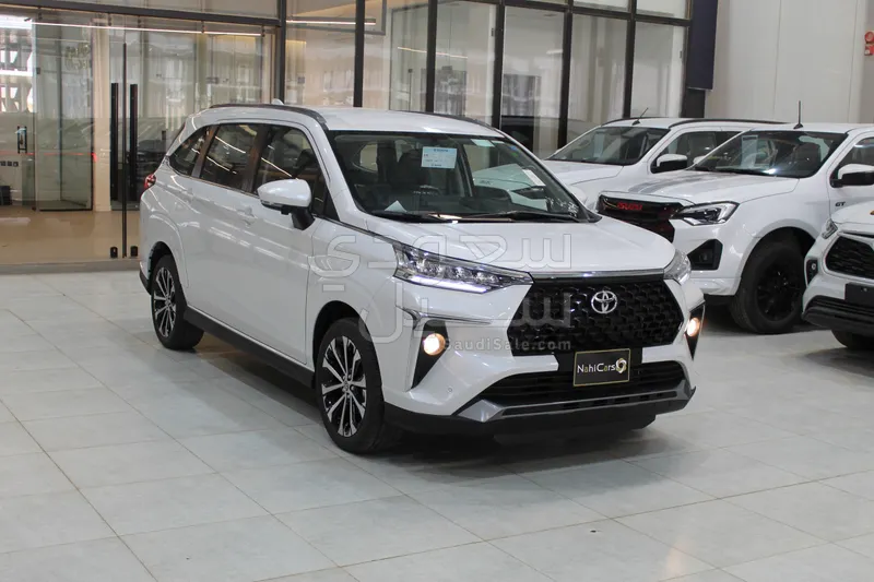 2025 تويوتا فيلوز