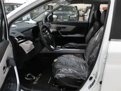 2025 تويوتا فيلوز