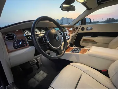 2015 رولز رويس رييث بلاك بادج