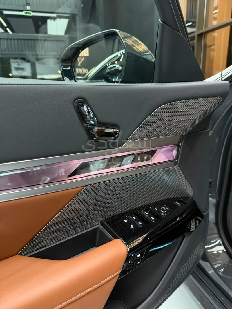 2026 بي ام دبليو الفئة السابعة 735أي