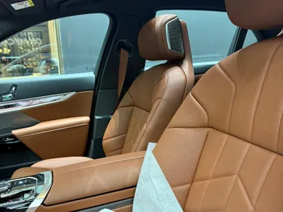 2026 بي ام دبليو الفئة السابعة 735أي