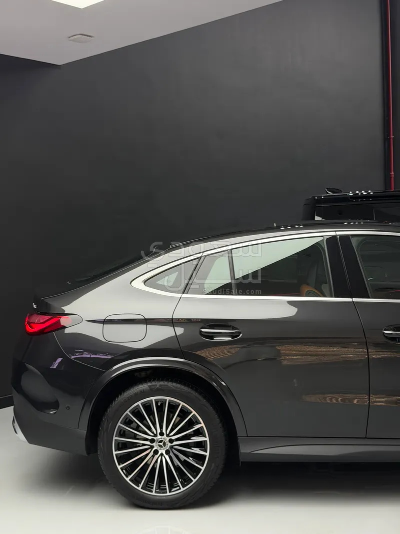 2026 مرسيدس - بنز جي إل سي 200 اي ام جي