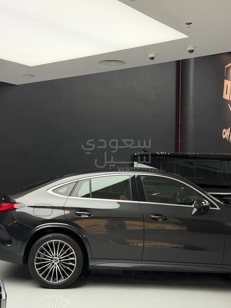 2026 مرسيدس - بنز جي إل سي 200 اي ام جي