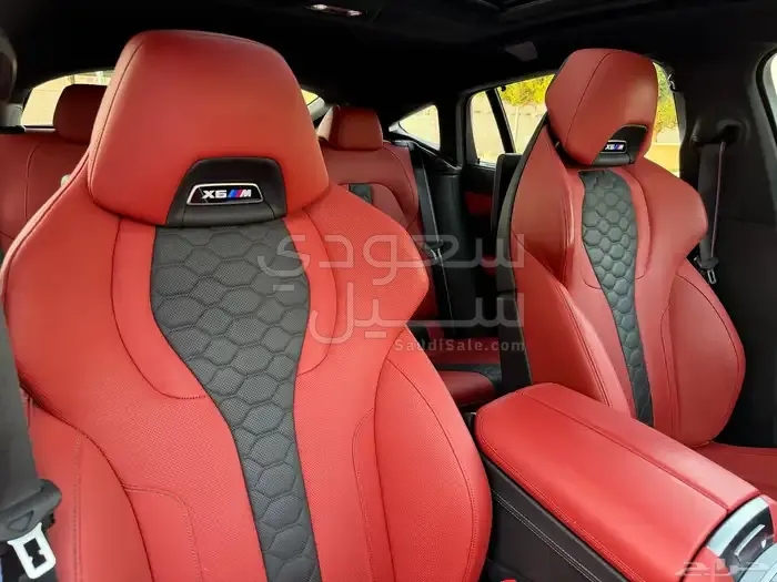 2021 بي ام دبليو الفئة اكس 6 إم