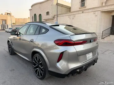 2021 بي ام دبليو الفئة اكس 6 إم