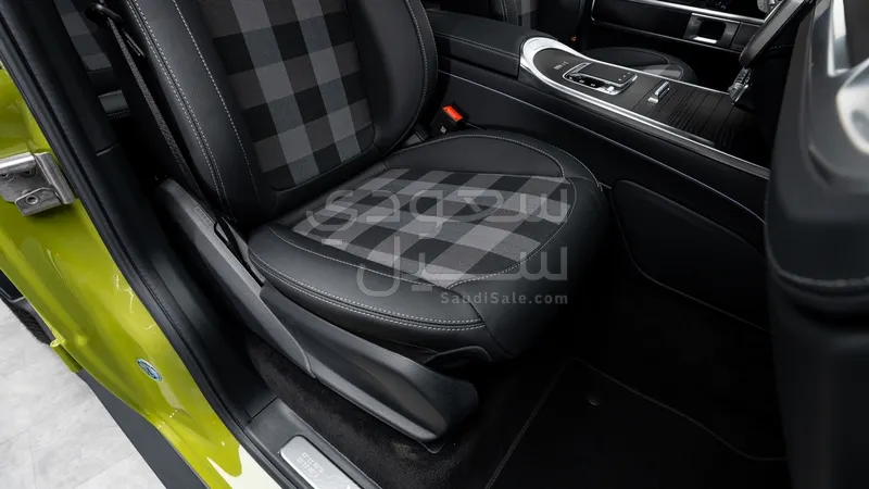 2025 مرسيدس - بنز جي 500