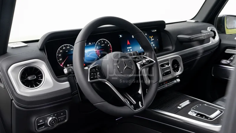 2025 مرسيدس - بنز جي 500