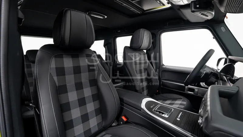 2025 مرسيدس - بنز جي 500