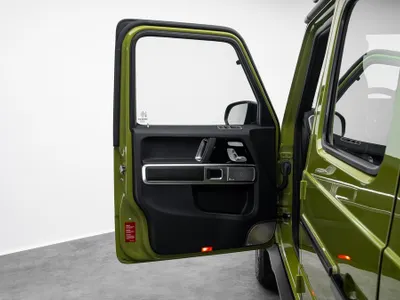 2025 مرسيدس - بنز جي 500