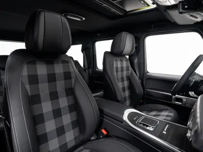 2025 مرسيدس - بنز جي 500