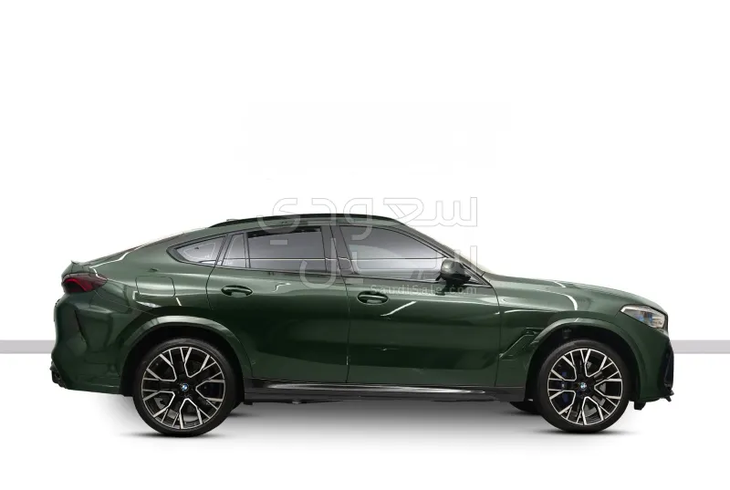 2022 بي ام دبليو الفئة اكس 6 إم كومبيتيشن