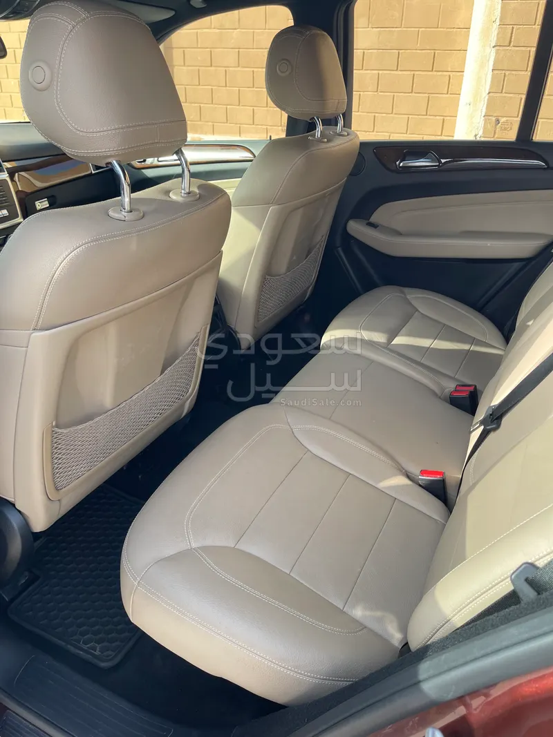 2015 مرسيدس - بنز إم إل 350