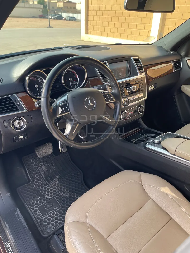 2015 مرسيدس - بنز إم إل 350