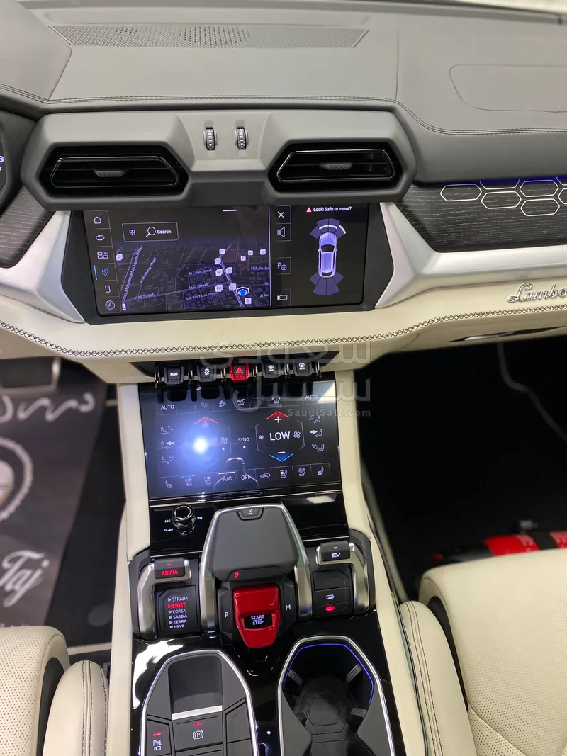 2025 لمبرجيني اوروس