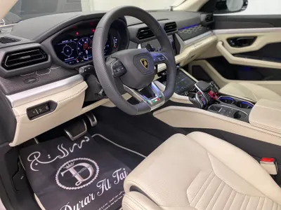 2025 لمبرجيني اوروس