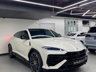 2025 لمبرجيني اوروس