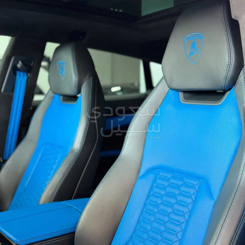 2022 لمبرجيني اوروس