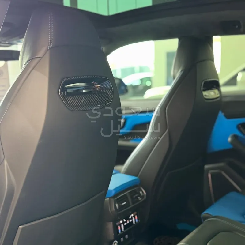 2022 لمبرجيني اوروس