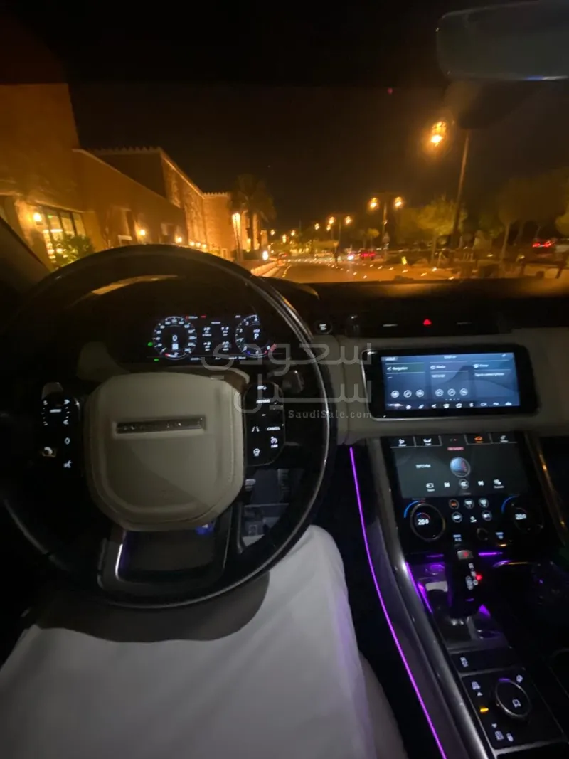 2021 لاند روفر رينج روفر سبورت اتش اس اي