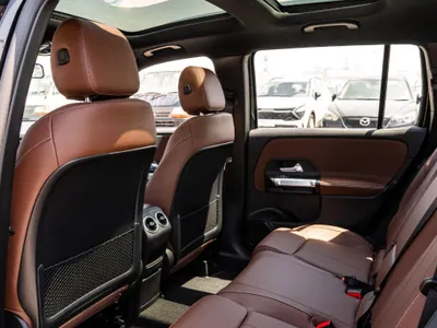 2025 مرسيدس - بنز جي إل بي 200