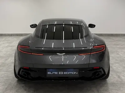 2020 استون مارتن دي بي 11