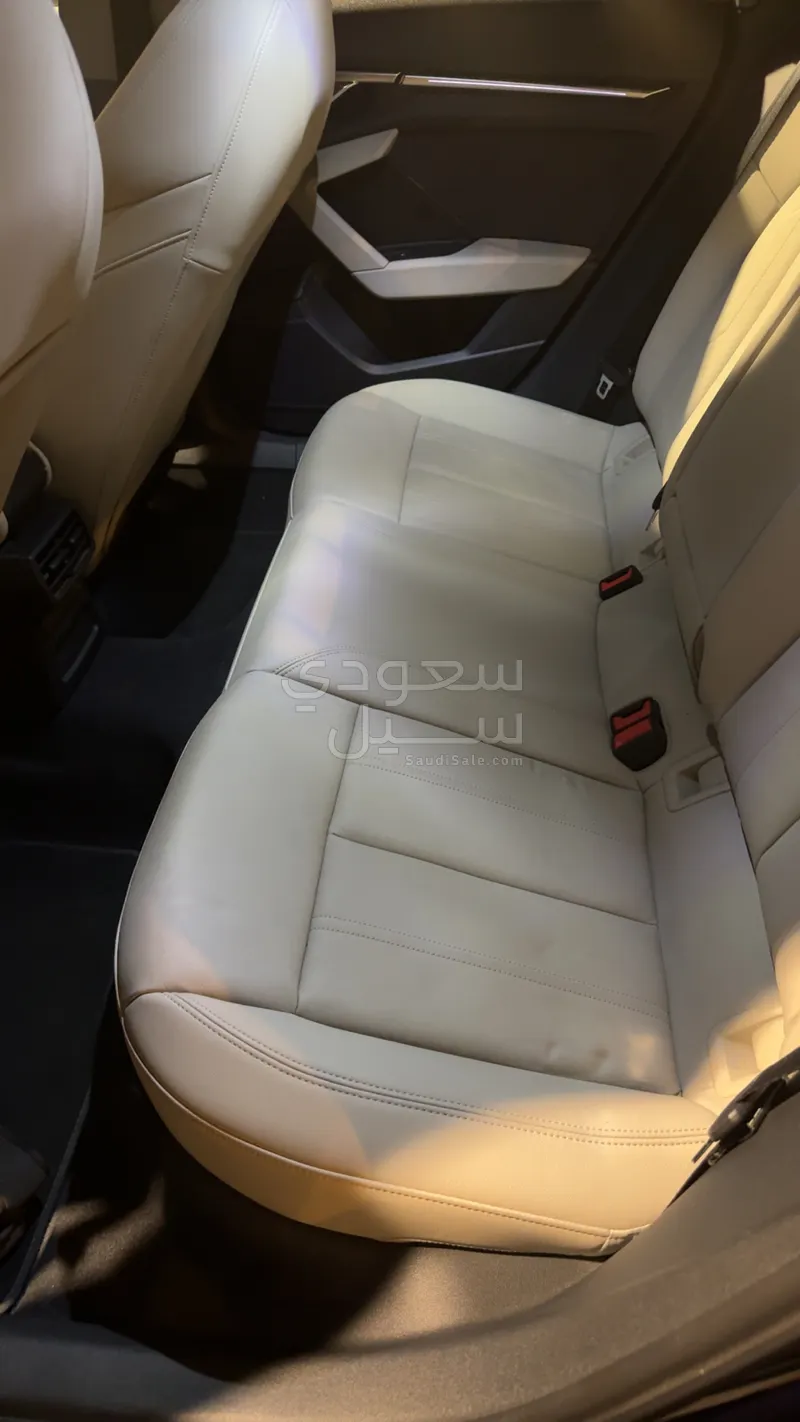 2023 اودي اي 3 30 تي اف اس اي