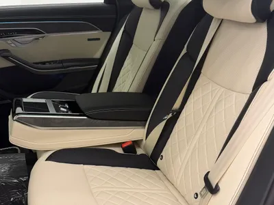 2023 اودي اي 8 ال النسخة السعودية