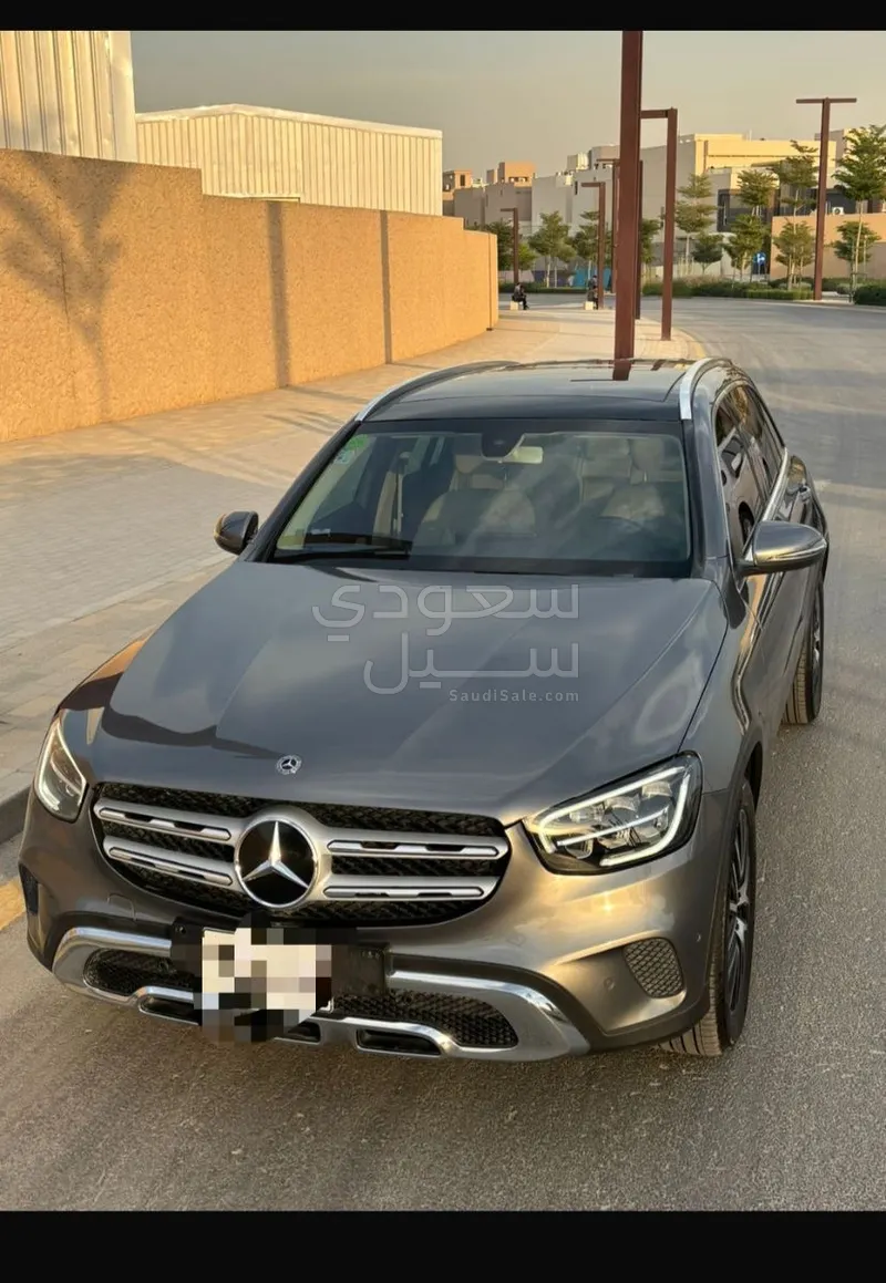 2020 مرسيدس - بنز جي إل سي 200