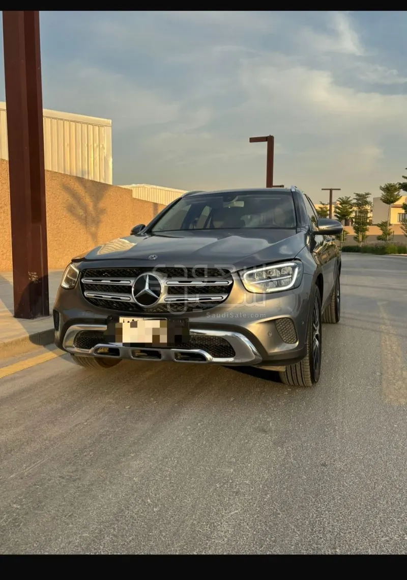 2020 مرسيدس - بنز جي إل سي 200