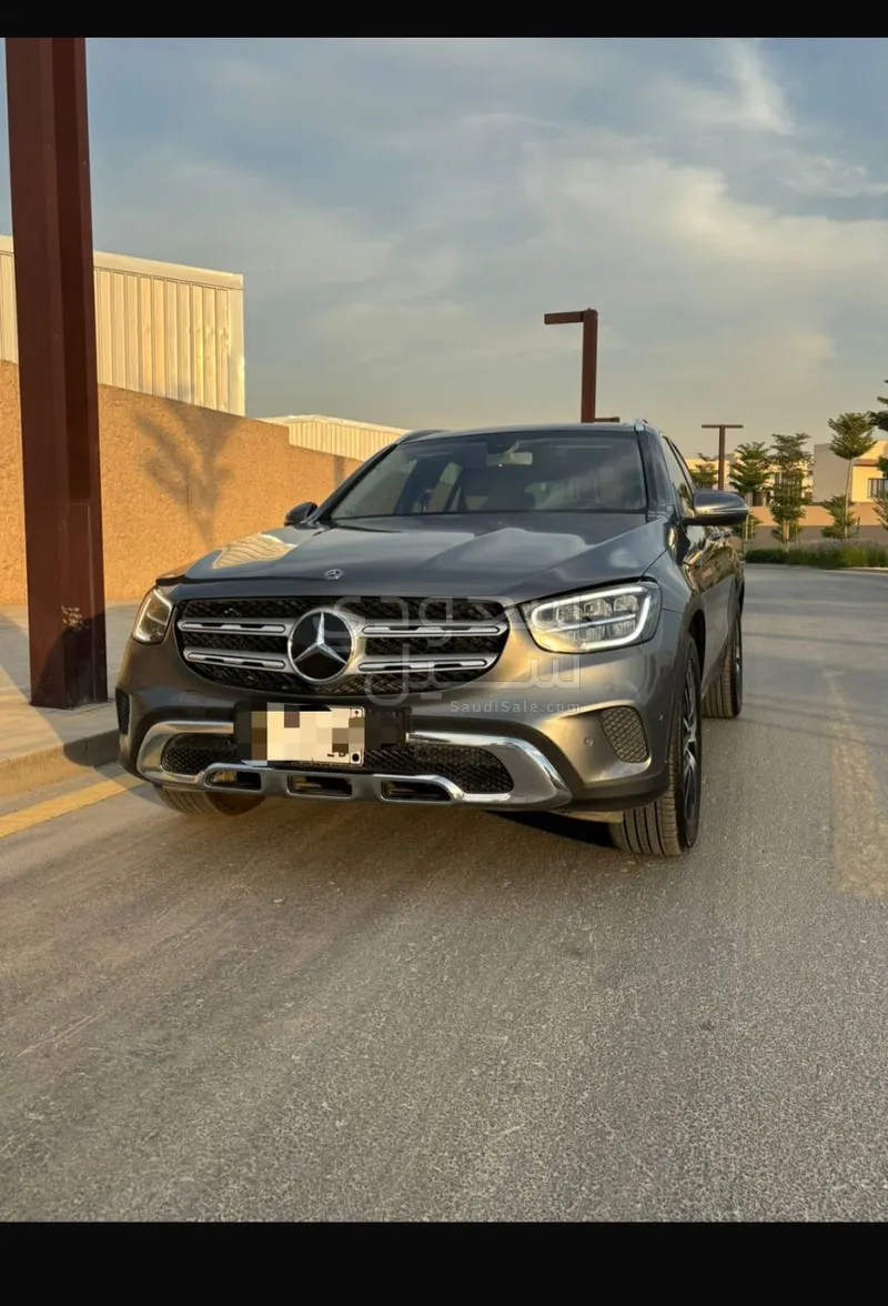 2020 مرسيدس - بنز جي إل سي 200