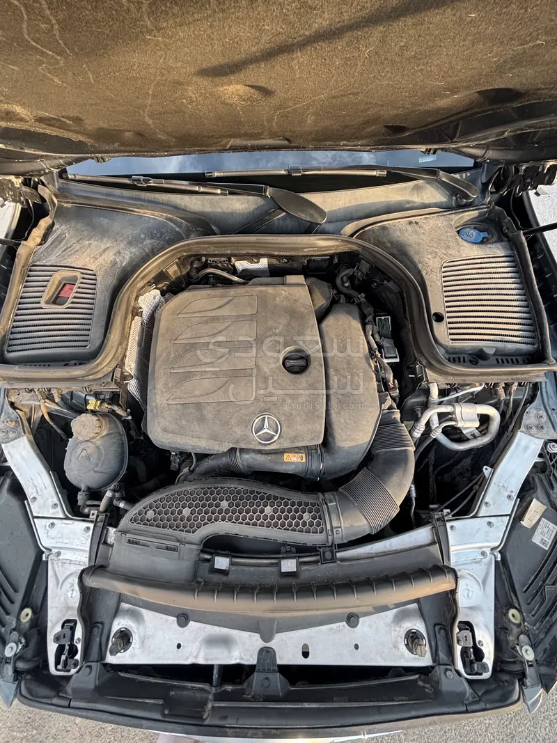 2020 مرسيدس - بنز جي إل سي 200