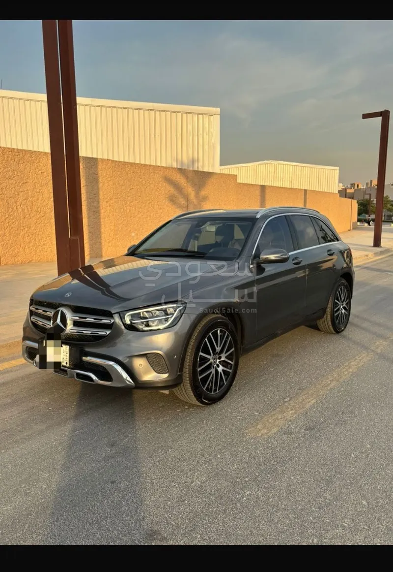 2020 مرسيدس - بنز جي إل سي 200