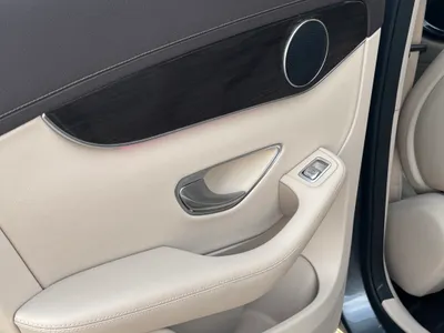 2020 مرسيدس - بنز جي إل سي 200