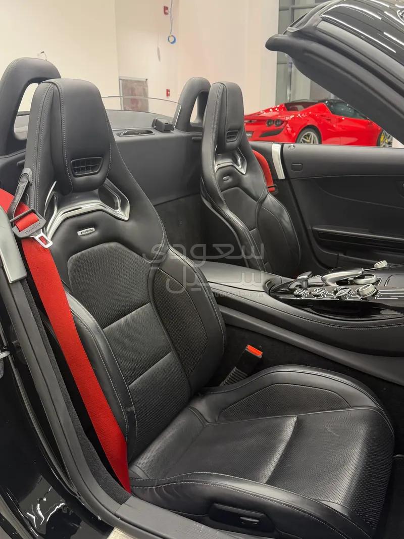 2019 مرسيدس - بنز جي تي سي رودستر