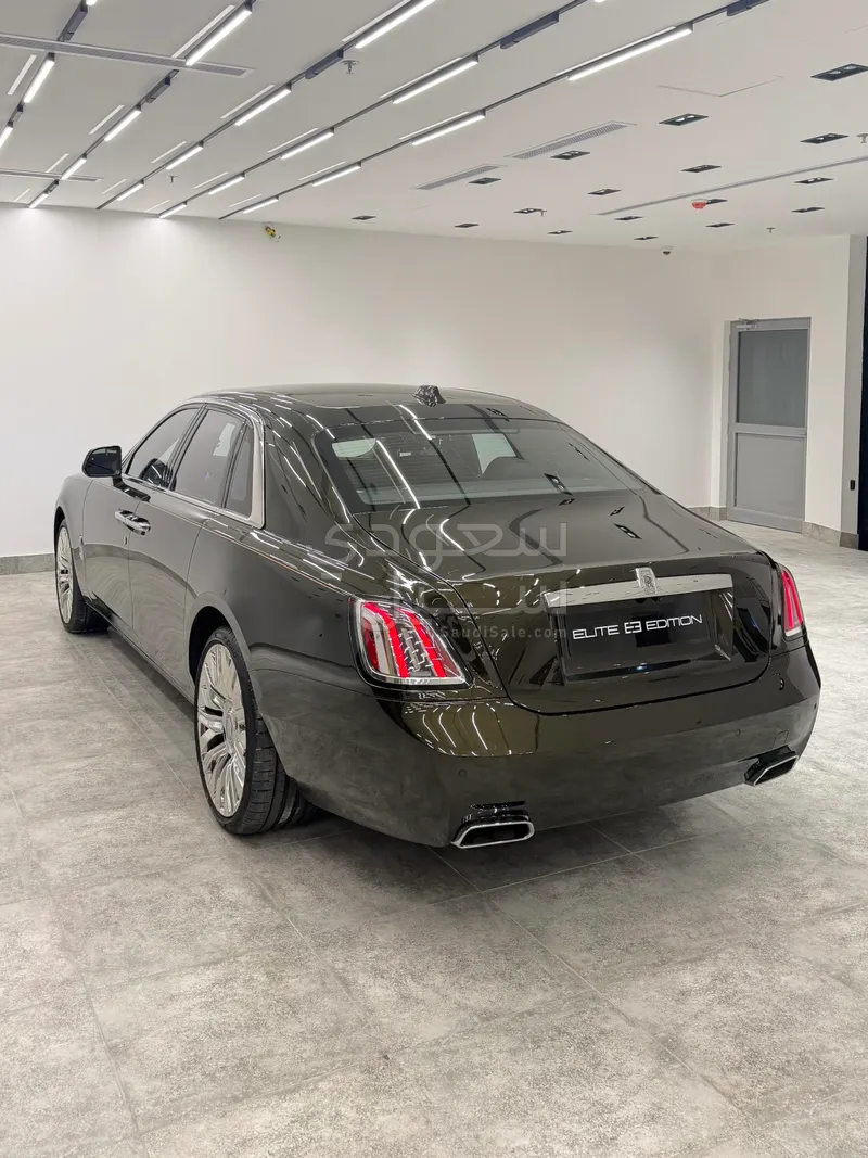 2025 Rolls-Royce Ghost