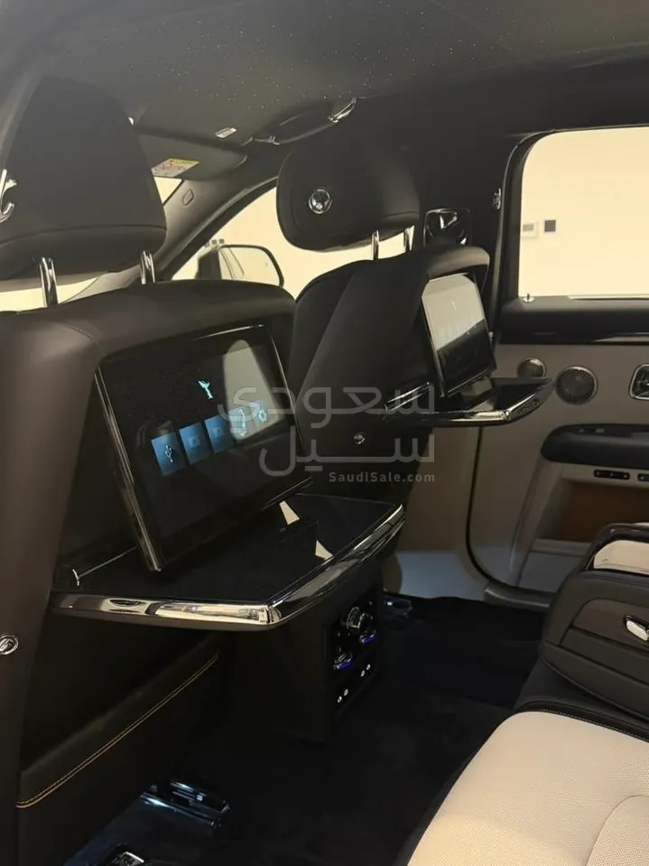 2025 Rolls-Royce Ghost