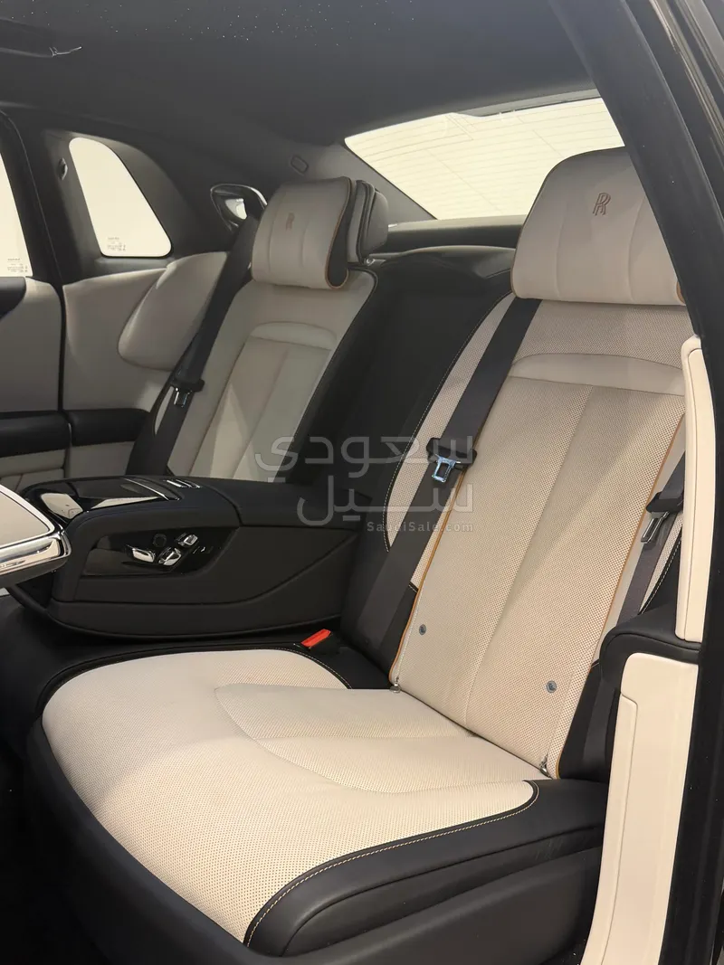 2025 رولز رويس قوست