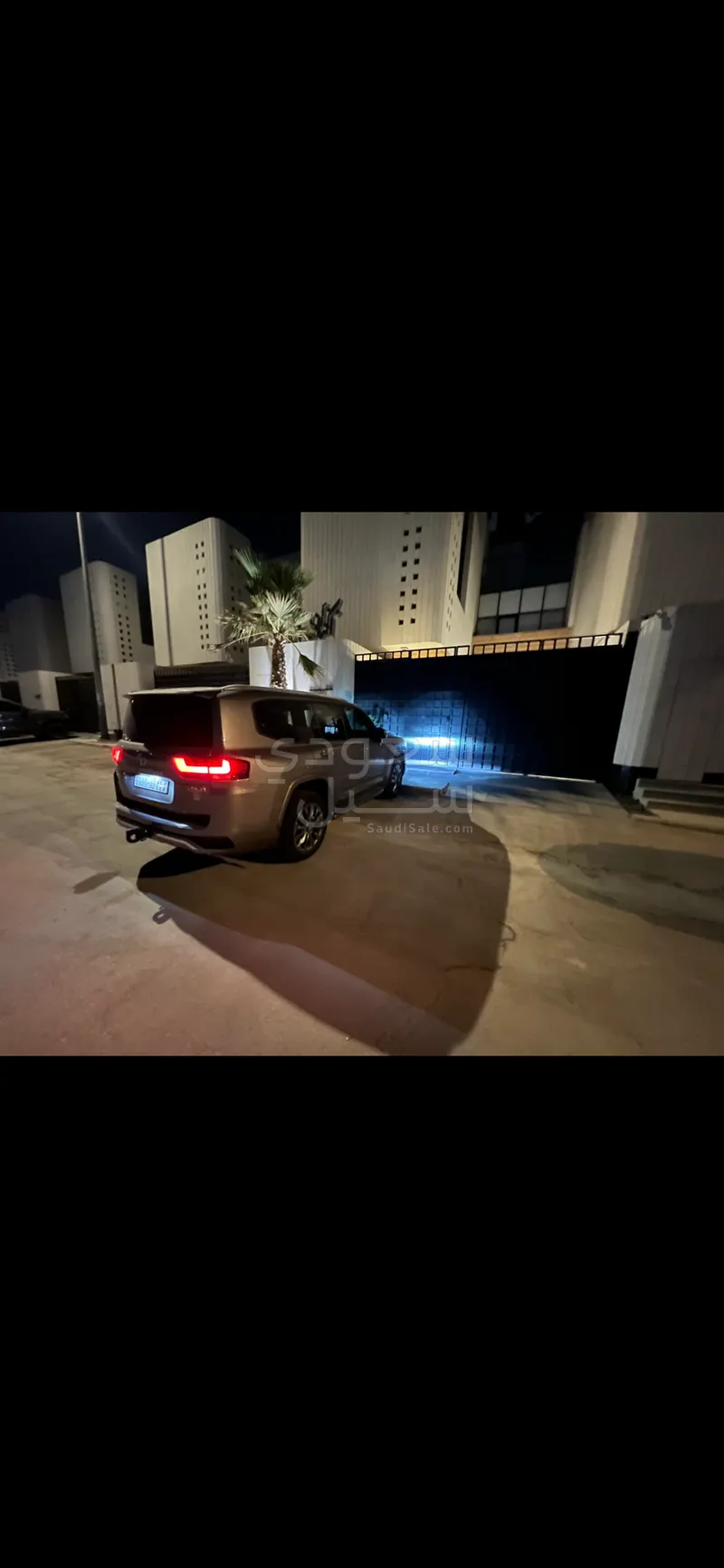 2024 تويوتا لاند كروزر جي اكس ار