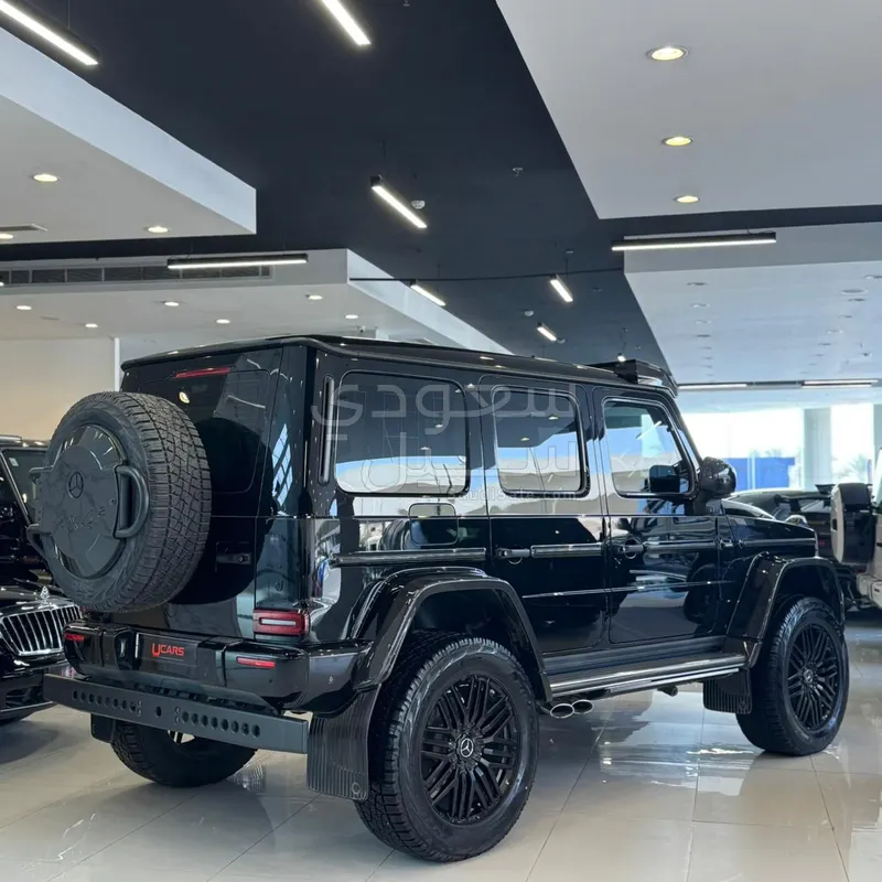 2023 مرسيدس - بنز جي 63 4×4