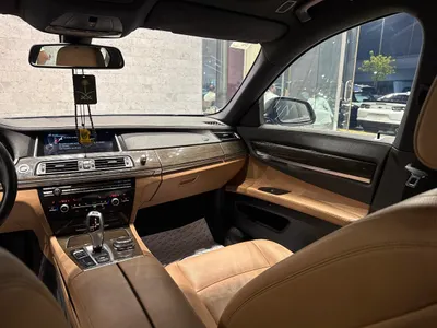 2015 بي ام دبليو الفئة السابعة 730 إل أي