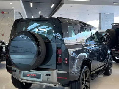 2025 لاند روفر ديفيندر اكس