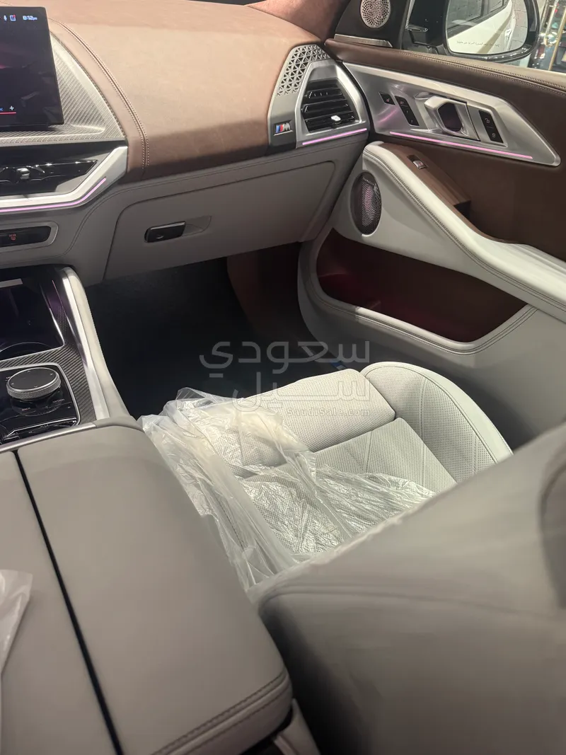 2023 بي ام دبليو اكس ام