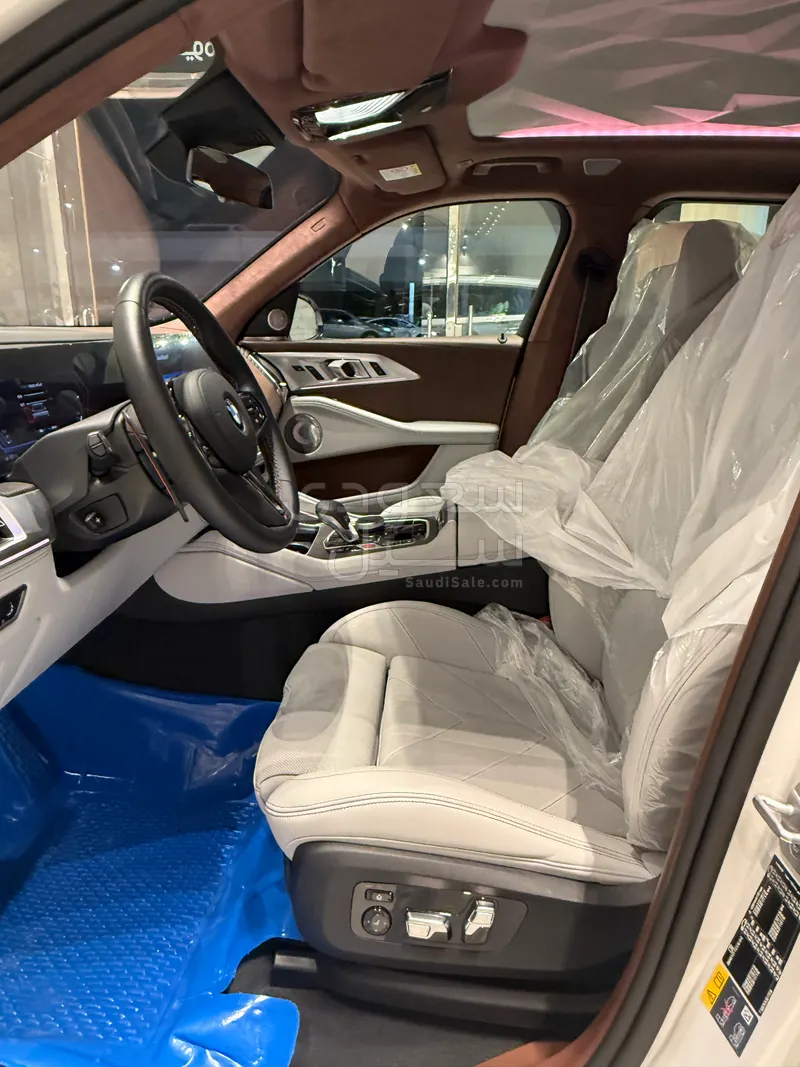 2023 بي ام دبليو اكس ام