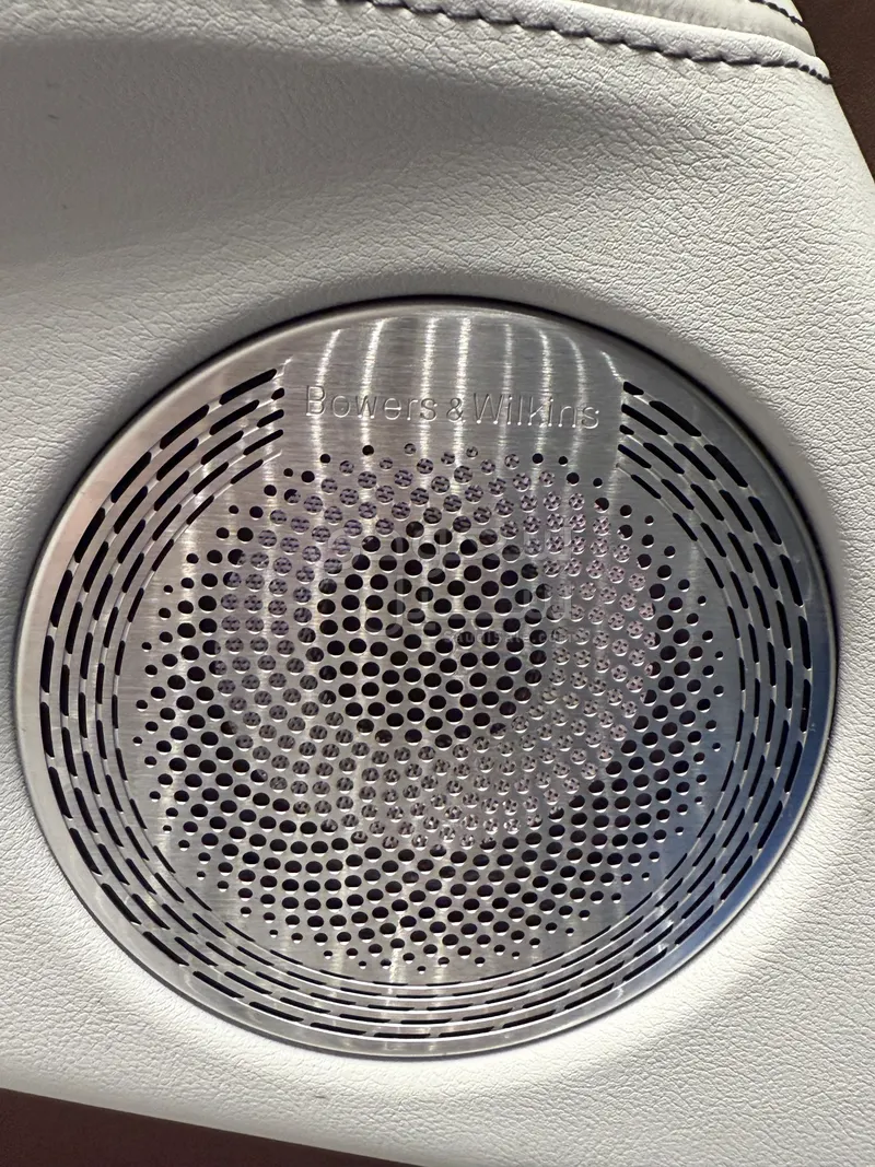 2023 بي ام دبليو اكس ام