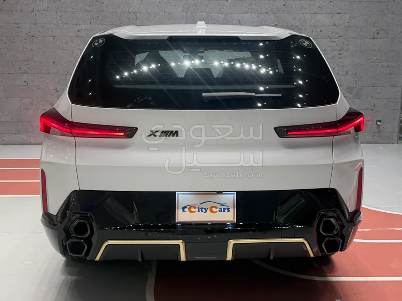 2023 بي ام دبليو اكس ام