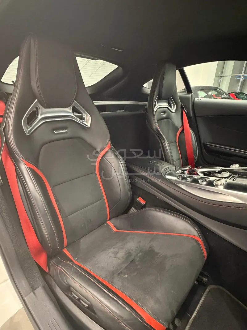 2016 مرسيدس - بنز جي تي إس الاصدار الاول أي إم جي