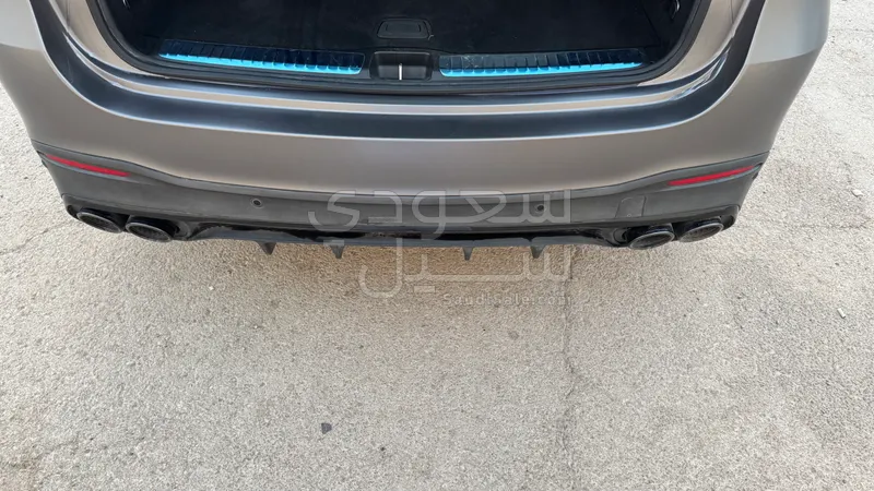 2020 مرسيدس - بنز جي إل إي 53 أي إم جي