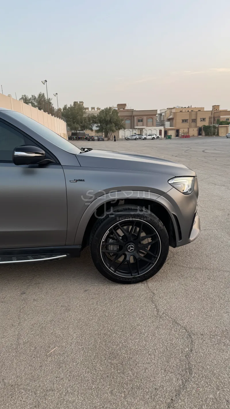 2020 مرسيدس - بنز جي إل إي 53 أي إم جي